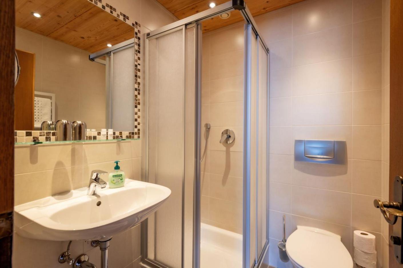 Haus Schroll Διαμέρισμα Ried im Zillertal Εξωτερικό φωτογραφία