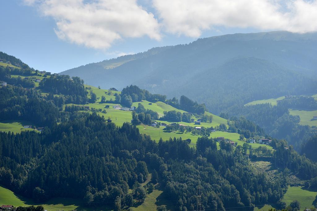 Haus Schroll Διαμέρισμα Ried im Zillertal Εξωτερικό φωτογραφία