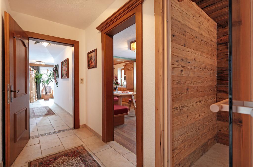 Haus Schroll Διαμέρισμα Ried im Zillertal Εξωτερικό φωτογραφία